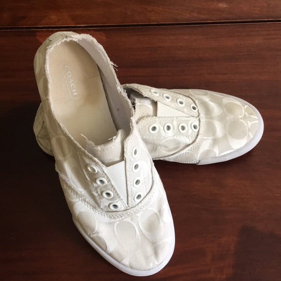 womens white laceless sneakers